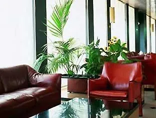 מלון Una Hotel Lodi