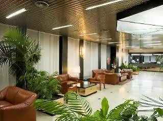 מלון Una Hotel Lodi לודי